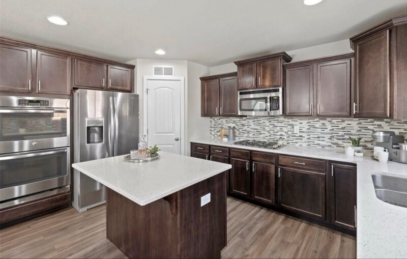 Building Photo - 4032 Silver Star Grove