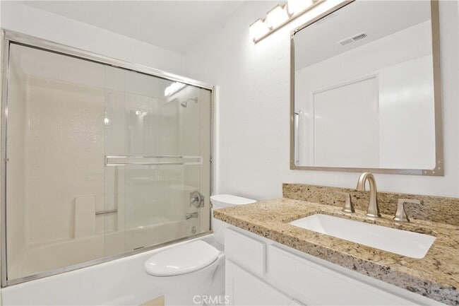 Building Photo - 2175 Pacific Ave