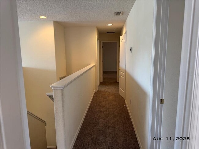 Building Photo - 930 Timber Isle Dr