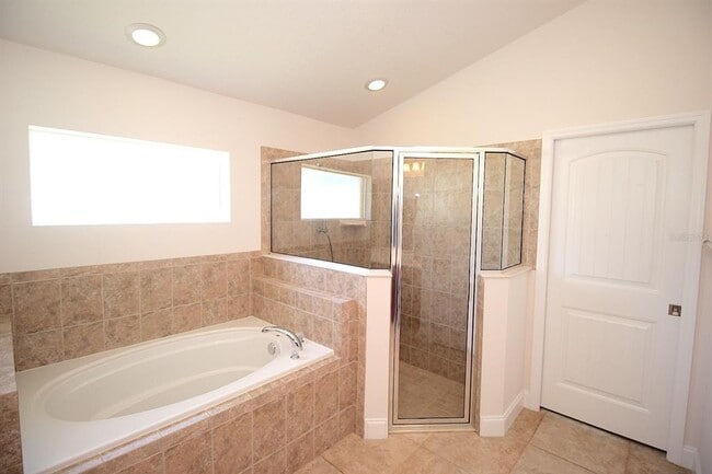 Building Photo - 76 Folson Ln