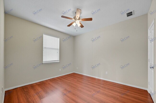 Building Photo - 4515 Sawgrass Dr