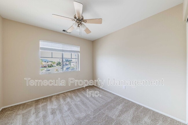 Building Photo - 43136 Sereno Dr