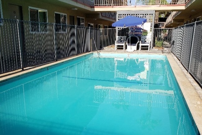 Building Photo - 25917 Narbonne Ave