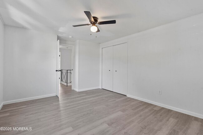 Building Photo - 8 Holton Ln