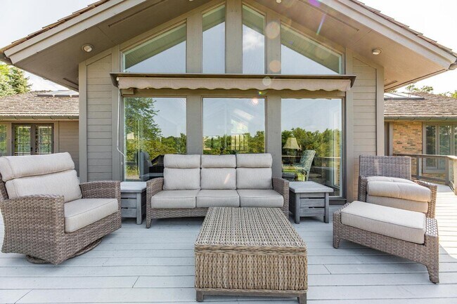 Building Photo - 5816 Leven Links Ct