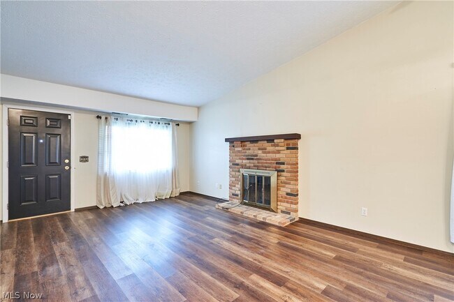 Building Photo - 939 Kirkwall Dr