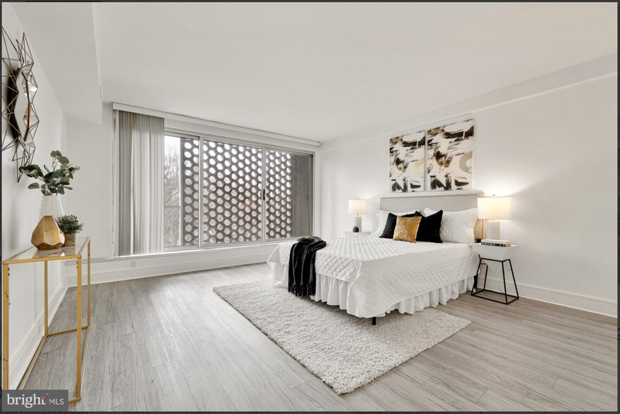 Master Bedroom - 800 4th St SW