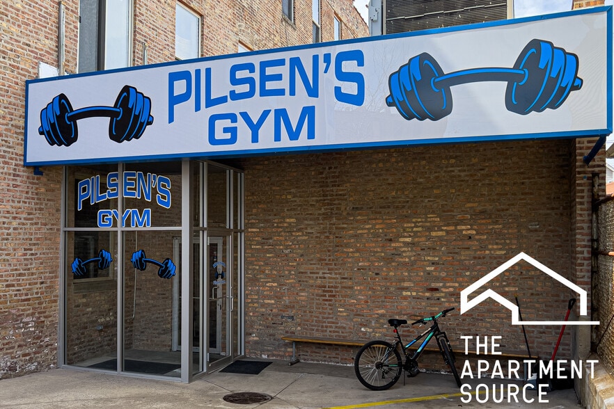 Building Photo - 1820 S Bishop St