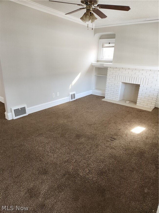 Building Photo - 1483 Genesee Rd