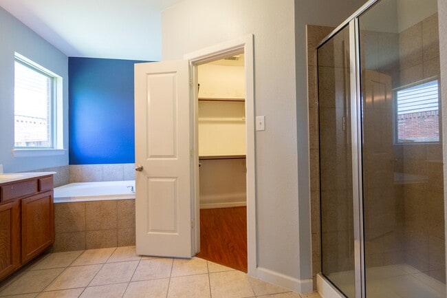 Building Photo - 5526 Snapdragon Meadow Ln