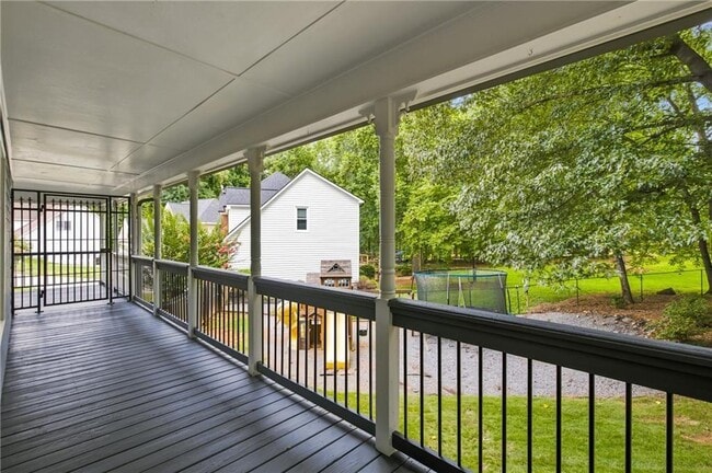 Building Photo - 2069 Ursuline Way NW