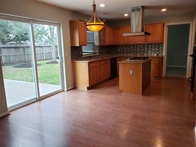 Building Photo - 8714 Warrenford Dr