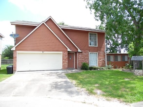 Building Photo - 4 Dallas Ct