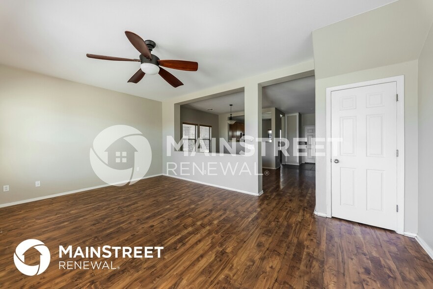 Building Photo - 17421 N 185th Dr