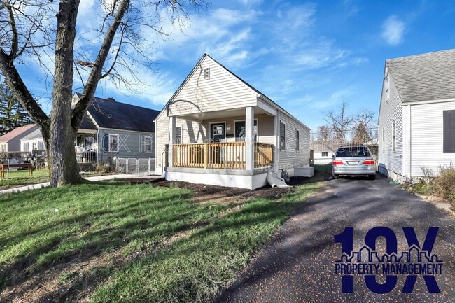 Building Photo - 2453 McGuffey Rd