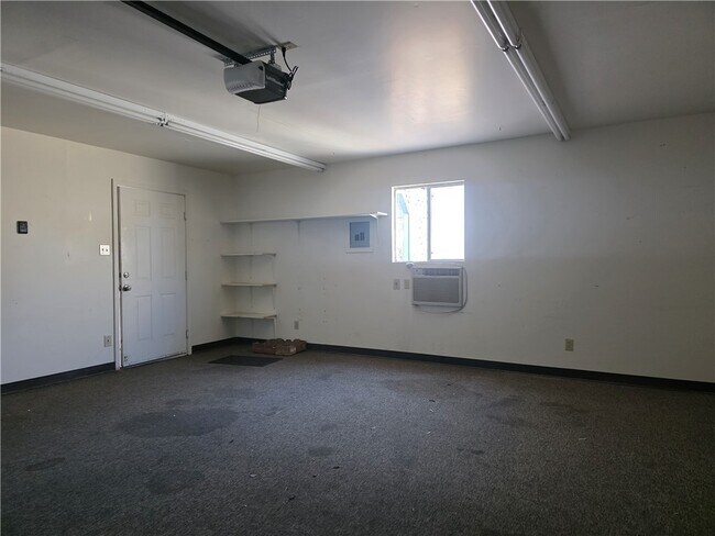 Building Photo - 4287 Otis Rd