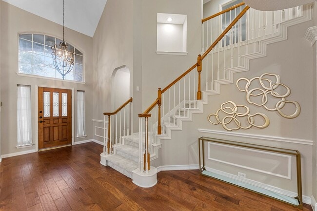 Building Photo - 7705 Case Dr