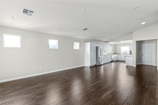 Building Photo - 2721 Willow Basket Ln