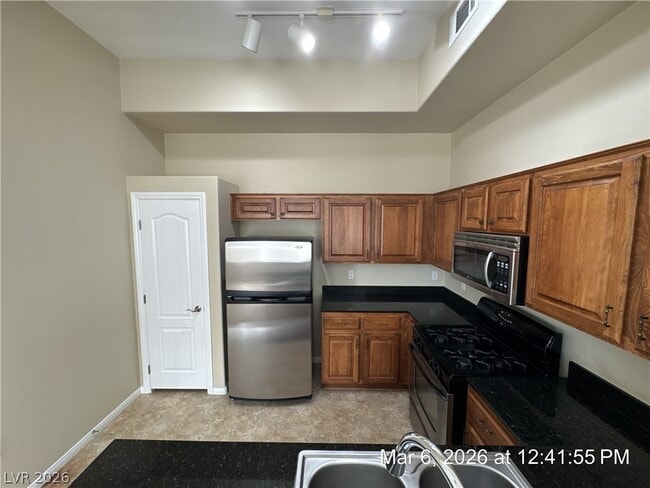 Building Photo - 8985 S Durango Dr