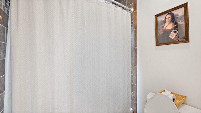 Building Photo - 6365 Columbia Pike