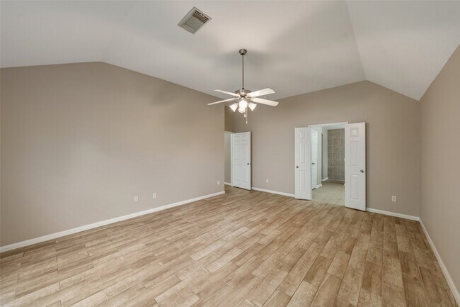 Building Photo - 30627 N Sulphur Creek Dr