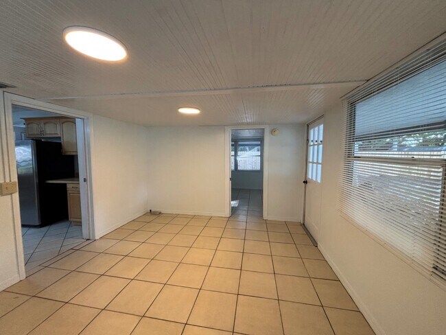 Building Photo - 5299 32nd Terrace N