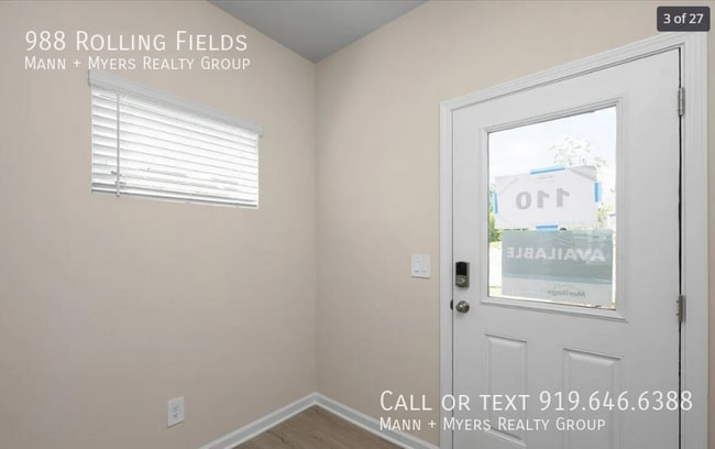 Building Photo - 988 Rolling Flds Dr