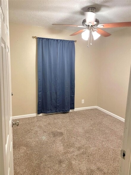 Building Photo - 6404 Moonglow Ln