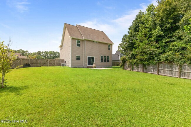 Building Photo - 106 Shallow Ct