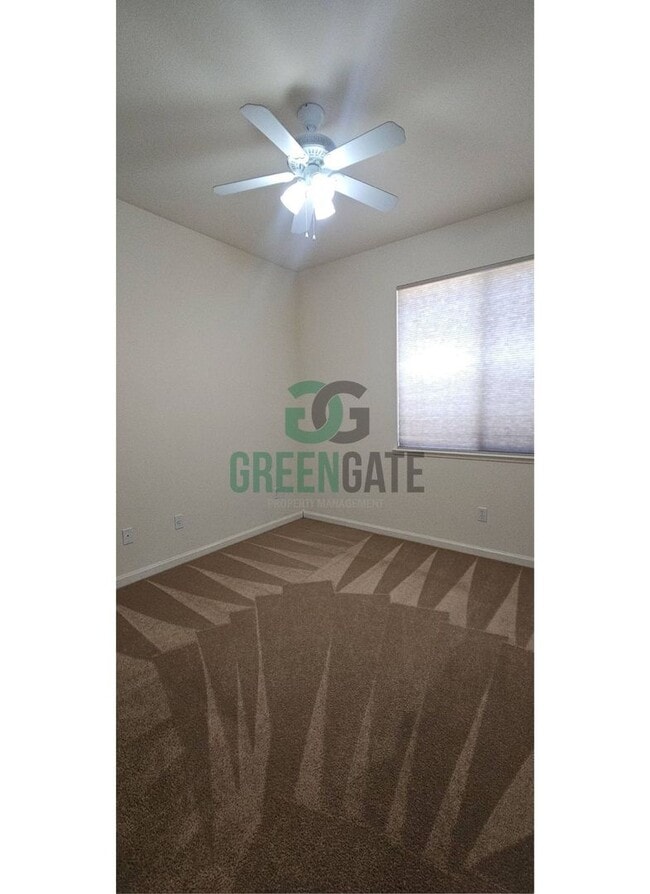 Building Photo - Beautiful 4 Bedroom, 3 Bathroom Home in Tr...