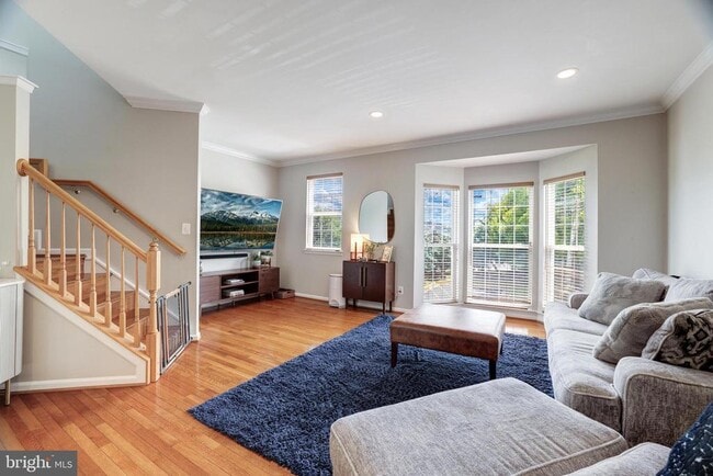 Building Photo - 2520 Banshire Dr