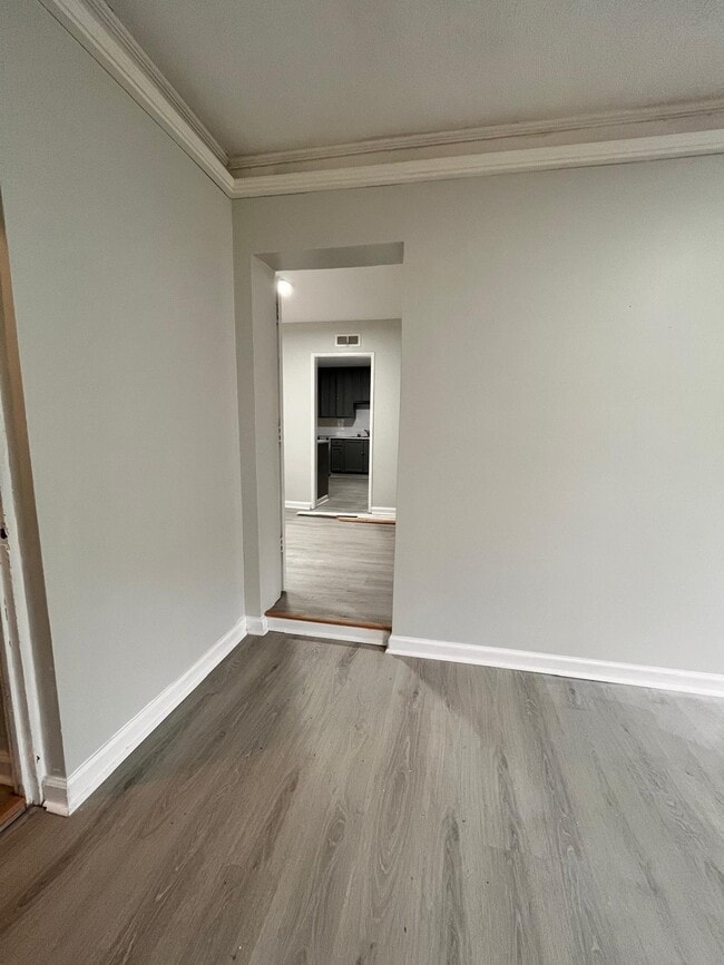 Building Photo - 962 Hanover Dr