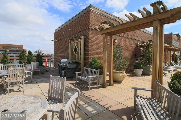 Rooftop grills - 1301 20th St NW