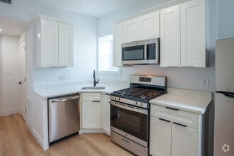 Interior Photo - 10 Mount Pleasant Ave