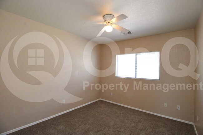 Building Photo - 9628 W Cordes Rd