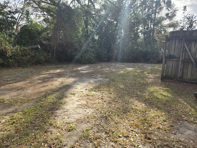 Building Photo - Beautiful Home in Valdosta, Ga!