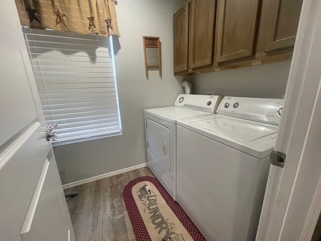 Building Photo - Recently Renovated Furnished 3 Bedroom 2 Bath Condo/ Apartment for Rent in Branson, MO