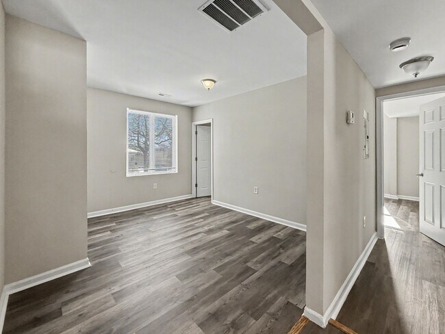 Building Photo - 832 49th St NE