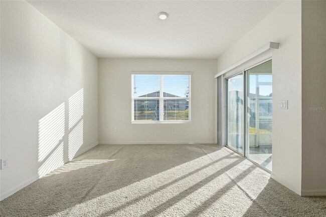 Building Photo - 2633 Grand Central Ave