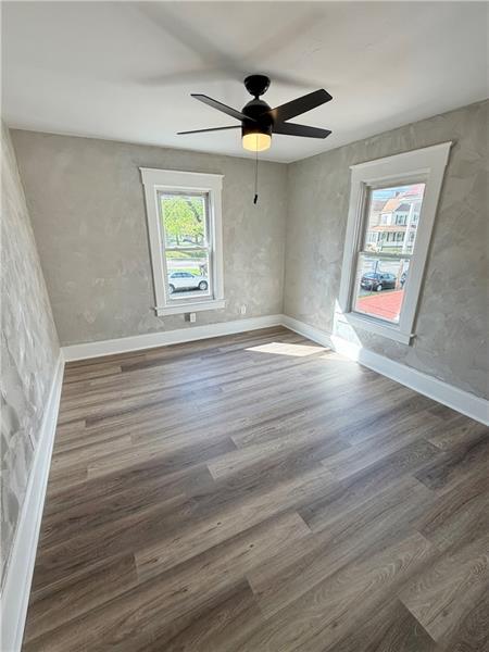 Building Photo - 422 Glen Ave