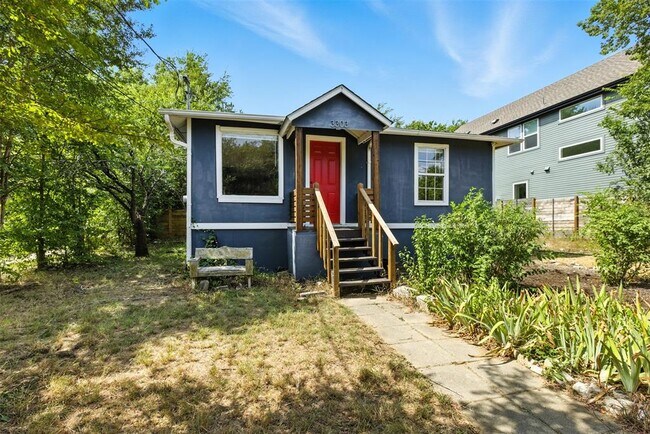 Building Photo - 3303 Dalton St