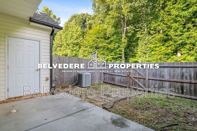 Building Photo - 67 Rhododendron Dr