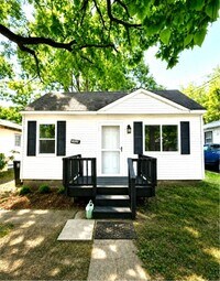 Building Photo - 3909 W Kearsley St