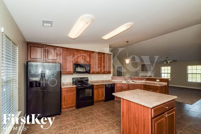 Building Photo - 605 Hidden Brook Trail