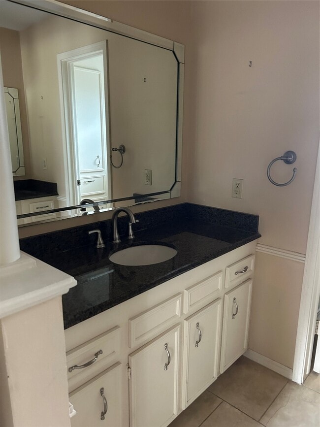 Building Photo - 12019 Indian Wells Dr