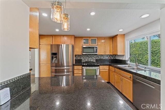 Building Photo - 26942 Fort Apache Cir