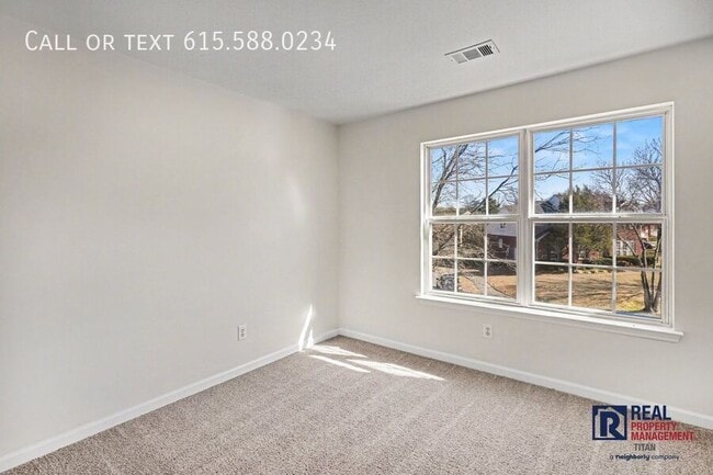 Building Photo - 120 Tyne Dr