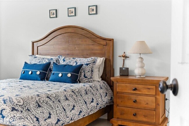 Building Photo - 6708 Sarasea Cir