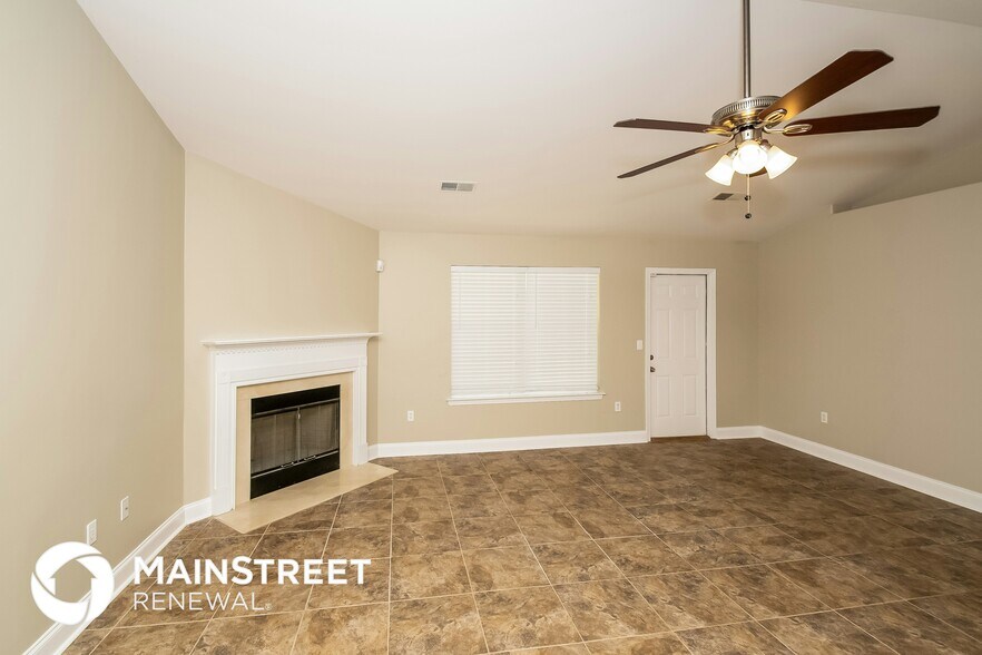 Building Photo - 450 Marsh Cir