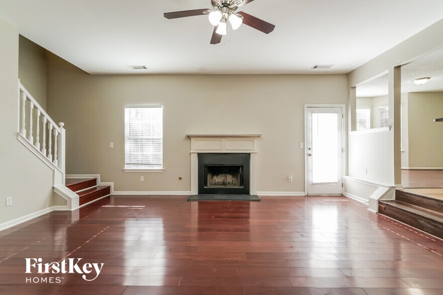 Building Photo - 2102 Boulder Gate Dr